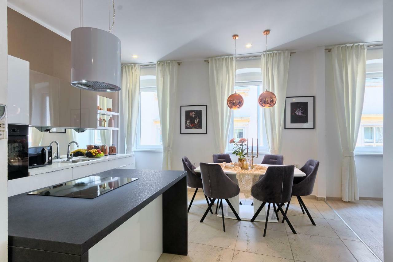 Hedone Luxury Apartment With Free Parking Pula Luaran gambar